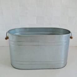 Maison Tilleul Pots, Cache-pots Et Jardinières D'extérieur Jardinière Ovale En Métal Gris -Parasols Soldes Magasin jardiniere ovale en metal gris 2