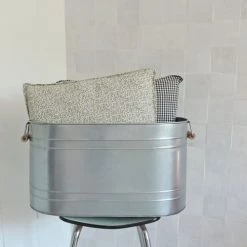 Maison Tilleul Pots, Cache-pots Et Jardinières D'extérieur Jardinière Ovale En Métal Gris -Parasols Soldes Magasin jardiniere ovale en metal gris 3