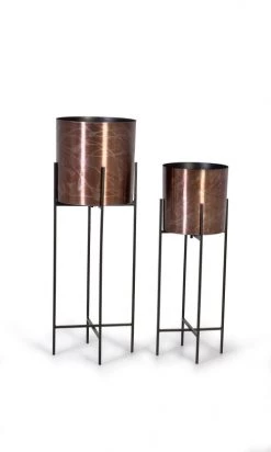 GINER Y COLOMER Pots, Cache-pots Et Jardinières D'extérieur Lot De 2 Jardinières En Metal Et Cuivre.