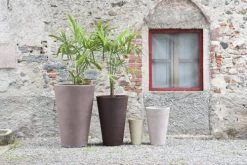 Serralunga Pots, Cache-pots Et Jardinières D'extérieur Pot à Fleur En Résine Recyclable Bleu Provence D40cm -Parasols Soldes Magasin pot a fleur en resine recyclable bleu provence d40cm 6