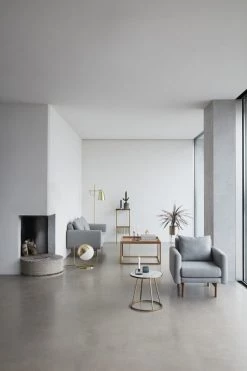 Hubsch Pots, Cache-pots Et Jardinières D'extérieur Pot Avec Pied En Métal Laiton Plaqué (x2) -Parasols Soldes Magasin pot avec pied en metal laiton plaque x2 1