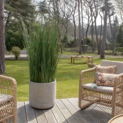 Now’s Home Pots, Cache-pots Et Jardinières D'extérieur Set De 2 Pots Ronds En Terre D'argile Taupe -Parasols Soldes Magasin set de 2 pots ronds en terre d argile taupe 2