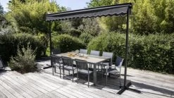 Oviala Parasols Store Double Gris Pente Motorisé Avec Coffre 3x4m -Parasols Soldes Magasin store double gris pente motorise avec coffre 3x4m 2