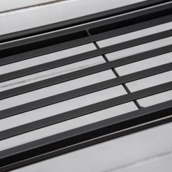 Outsunny Pots, Cache-pots Et Jardinières D'extérieur Support Pour Plantes 3 Niveaux Forme Escalier Métal Noir -Parasols Soldes Magasin support pour plantes 3 niveaux forme escalier metal noir 5