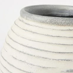 Maisons Du Monde Pots, Cache-pots Et Jardinières D'extérieur Vasque Rayurée Blanche Et Grise H62 -Parasols Soldes Magasin vasque rayuree blanche et grise h62 1000 10 30 190393 2